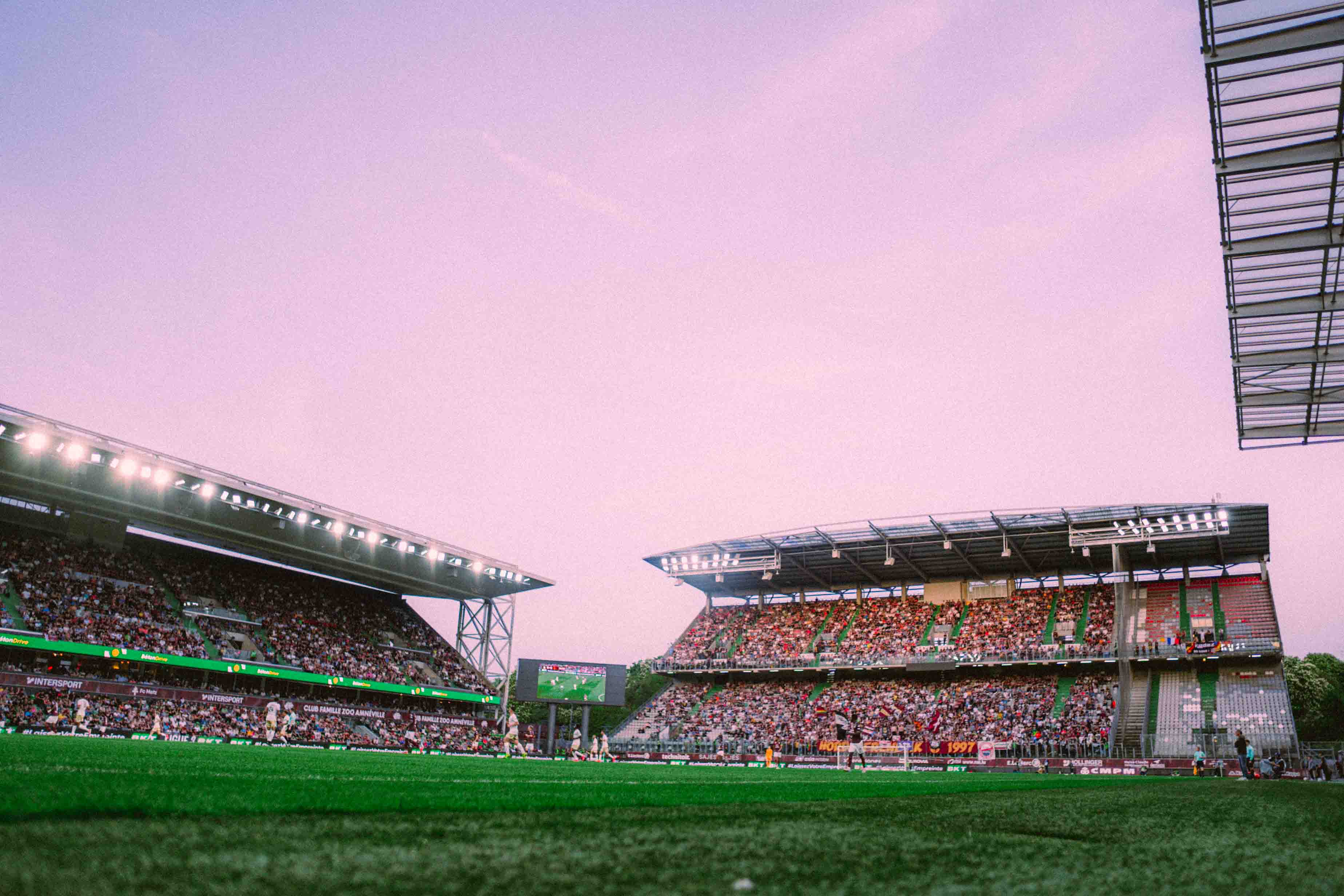 Metz - Nantes, arrêté préfectoral d'encadrement