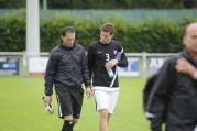 RS Magny - FC Metz, match amical  : Christophe Marichez et Gaëtan Bussman discutent à l\'issue de la rencontre